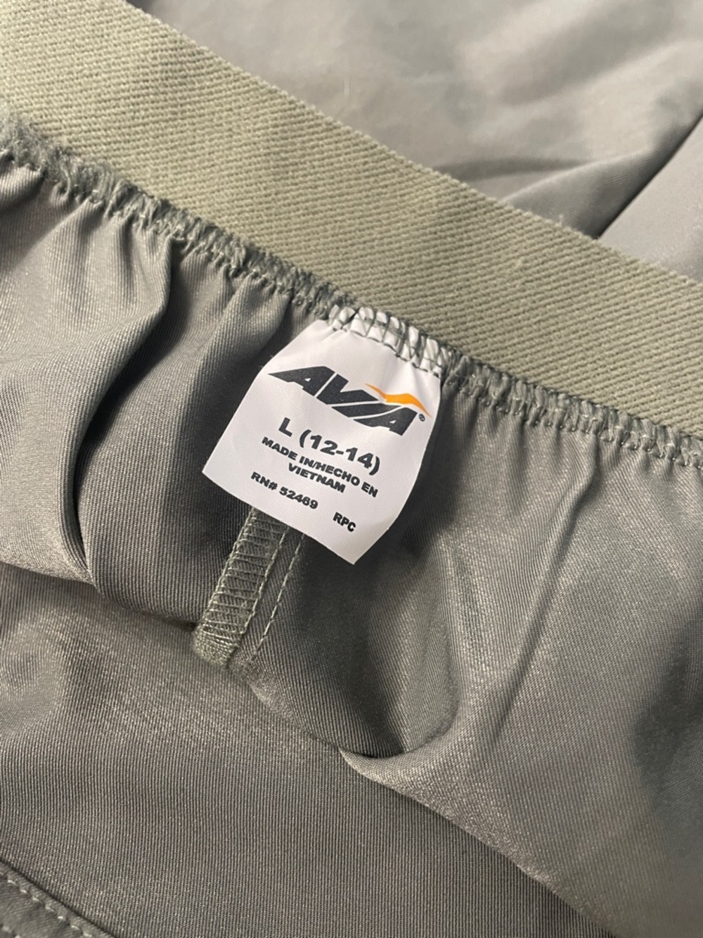 Avia Olive Green Hiking Skort with Built-In Shorts – Size Large (12-14) - Picture 4 of 4